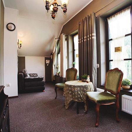 Kaktusik Hotell Augustów Rum bild