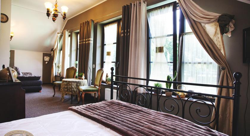 Kaktusik Hotell Augustów Exteriör bild